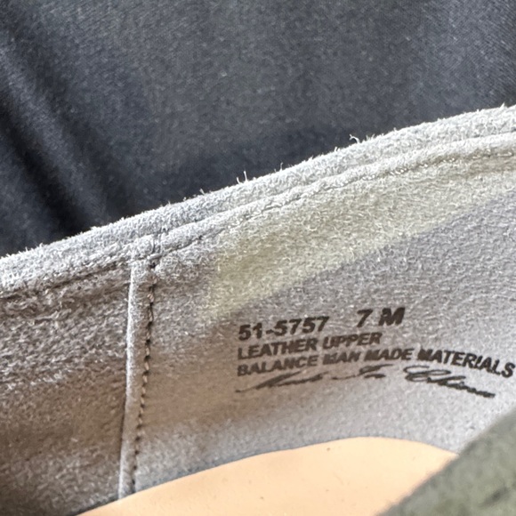 Bella Vita Gray Women's Flats New Without Box. - Picture 5 of 6